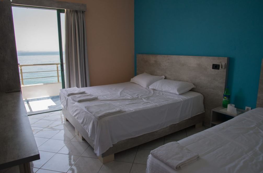 Perla Hotel Saranda Kültér fotó