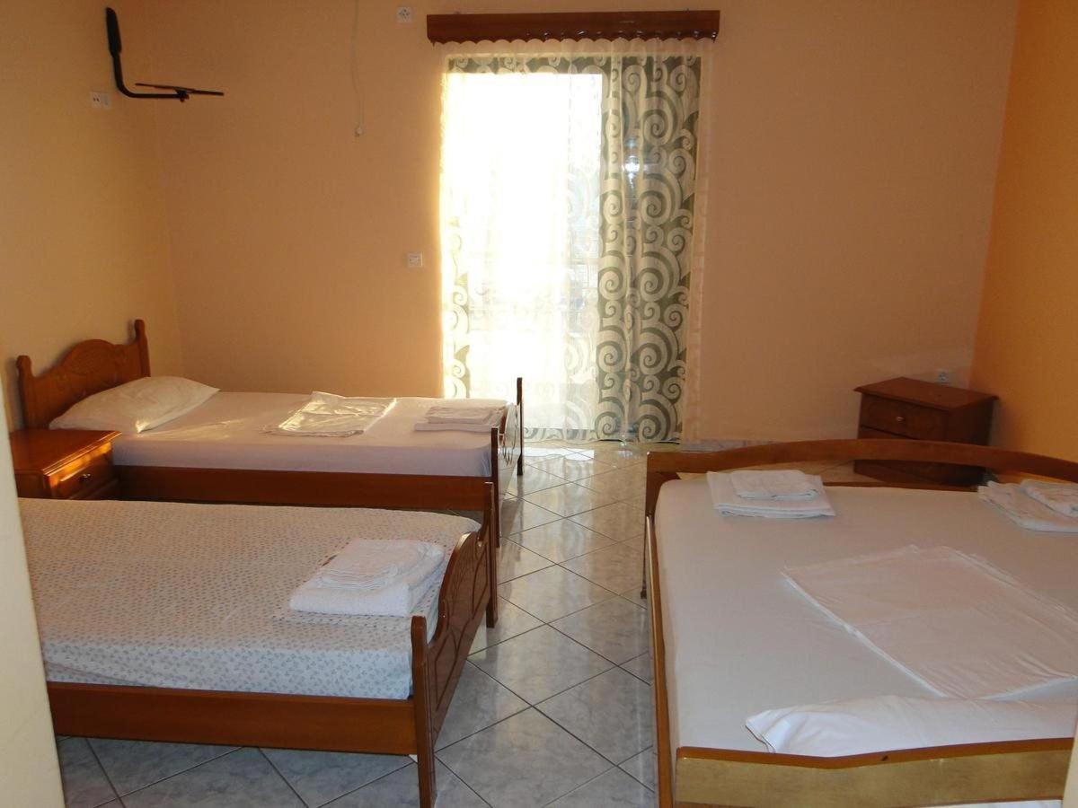 Perla Hotel Saranda Kültér fotó